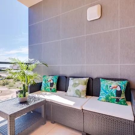 Apartamento Ria House - Beautiful With Swiming Pool