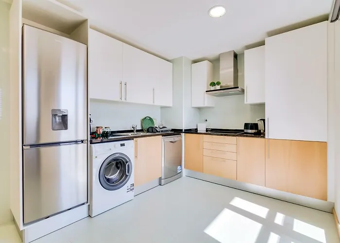 Ria House - Beautiful With Swiming Pool * 오양