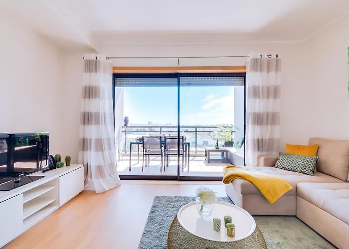 Ria House - Beautiful With Swiming Pool * 오양