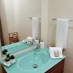 アパート Ria House - Beautiful With Swiming Pool